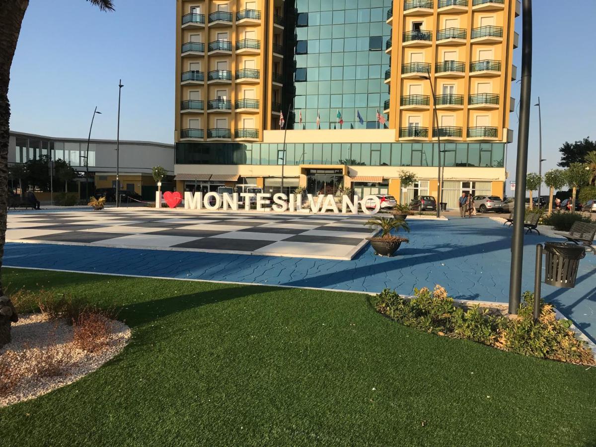 Apartamento Residenza D'Agnese Montesilvano Marina Exterior foto