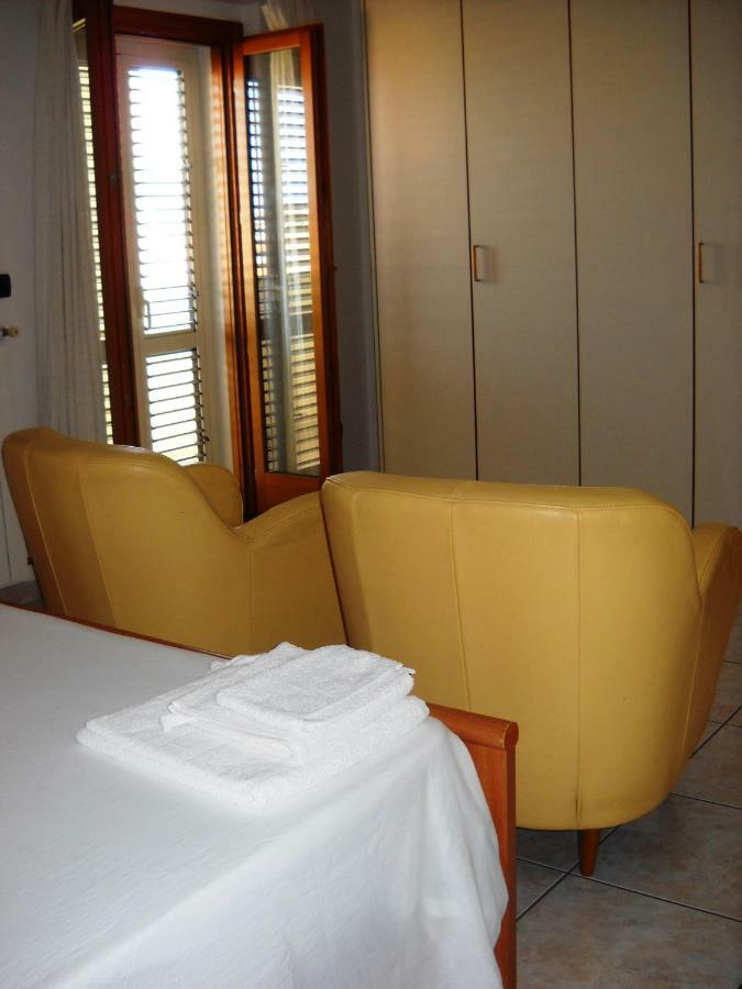 Apartamento Residenza D'Agnese Montesilvano Marina Exterior foto